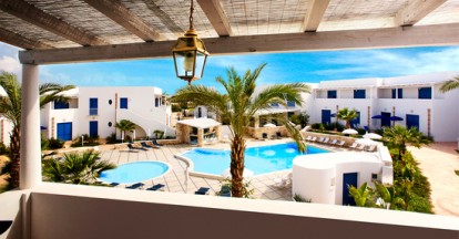 Cala la Luna Village - Pool view